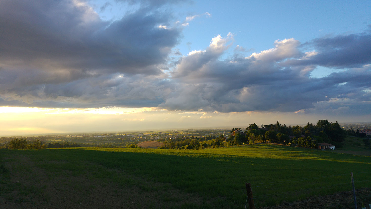 20170501-panorami-e-tramonti-nubi--Bella-Vista-194846-(2)